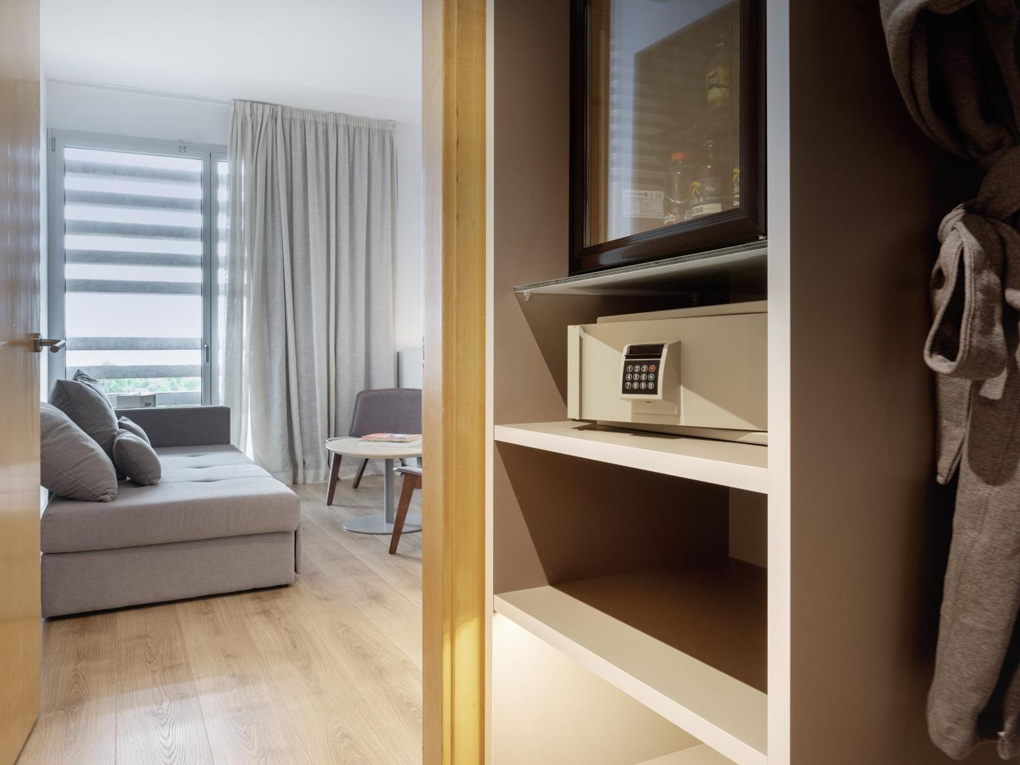 אל פראט דה לוברגאט Innside By Melia Barcelona Aeropuerto מראה חיצוני תמונה