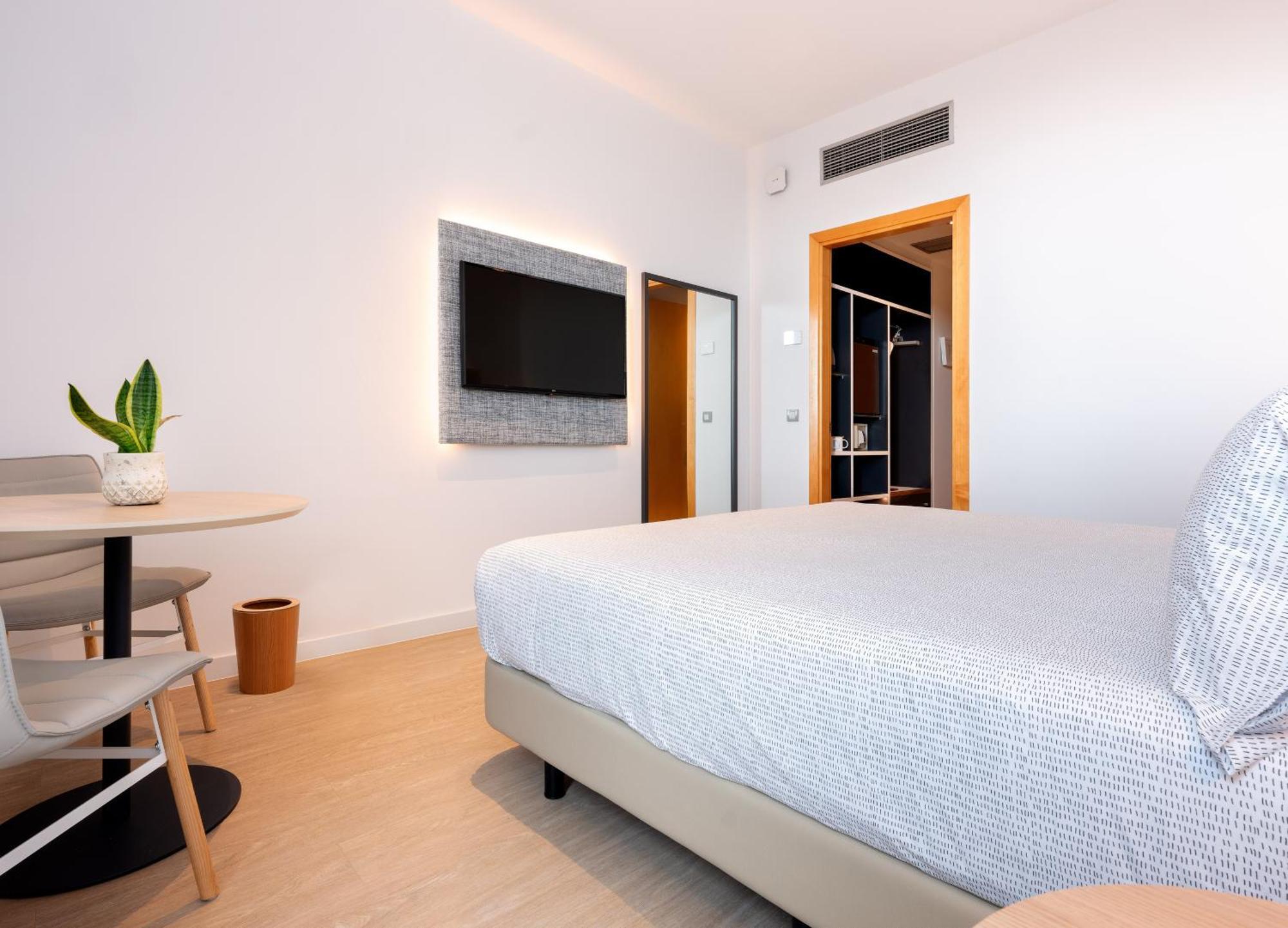 אל פראט דה לוברגאט Innside By Melia Barcelona Aeropuerto מראה חיצוני תמונה