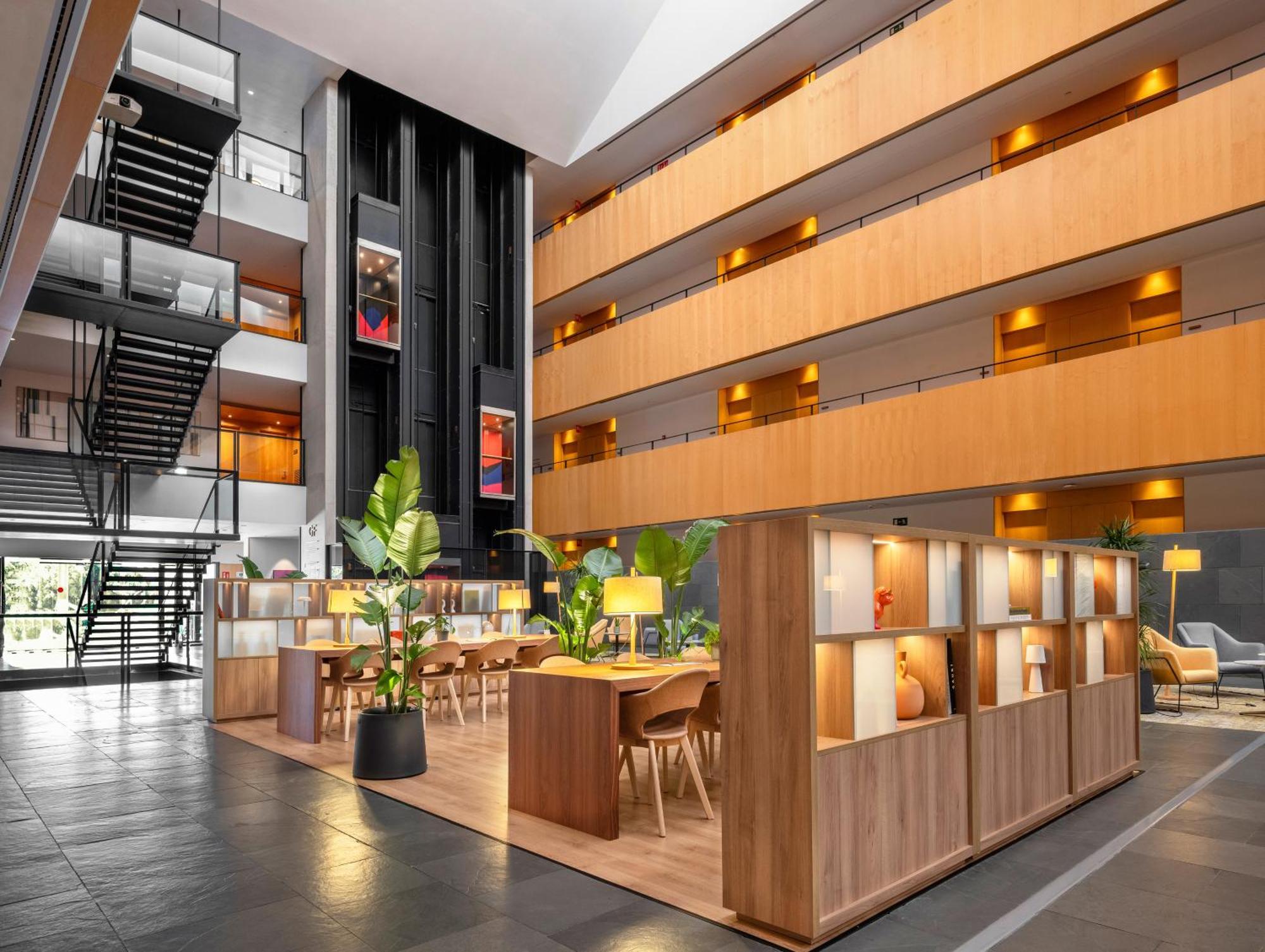אל פראט דה לוברגאט Innside By Melia Barcelona Aeropuerto מראה חיצוני תמונה