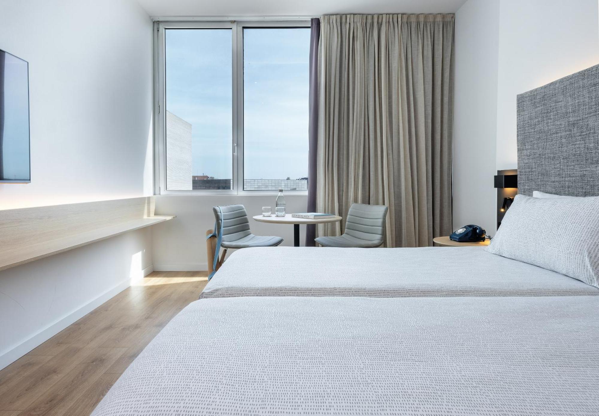 אל פראט דה לוברגאט Innside By Melia Barcelona Aeropuerto מראה חיצוני תמונה