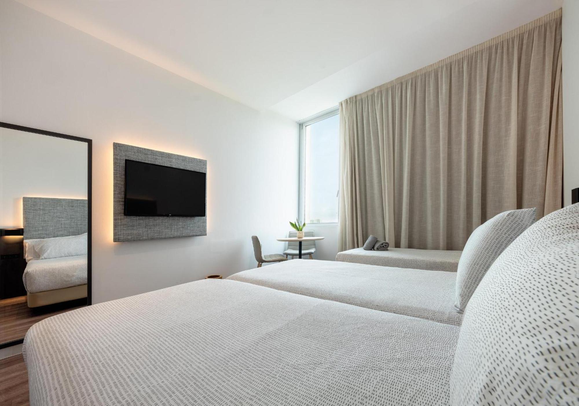 אל פראט דה לוברגאט Innside By Melia Barcelona Aeropuerto מראה חיצוני תמונה